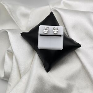 Luxury 6cttw Sterling  Silver 925 Oval Cut Moissanite Stud Earrings